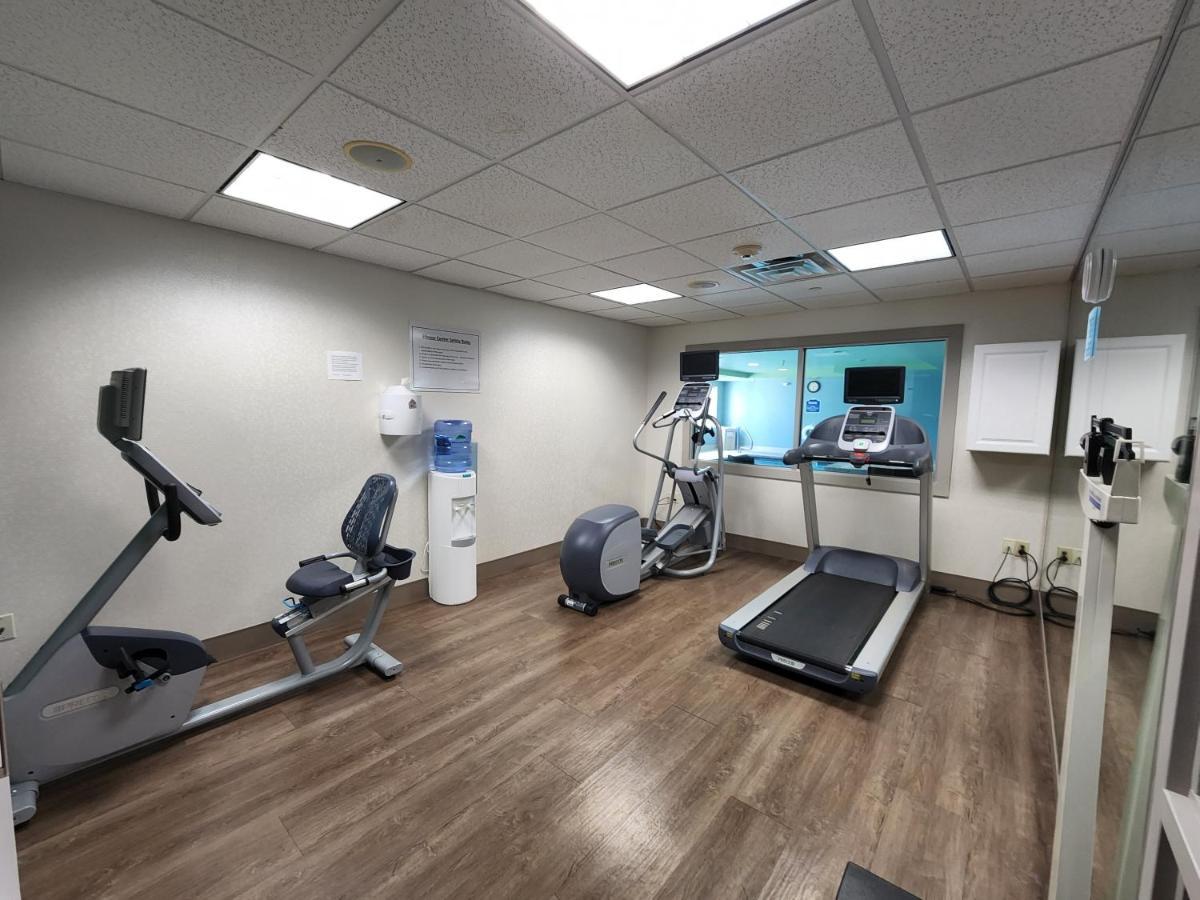 Holiday Inn Express Hotel & Suites Rochester By Ihg Εξωτερικό φωτογραφία