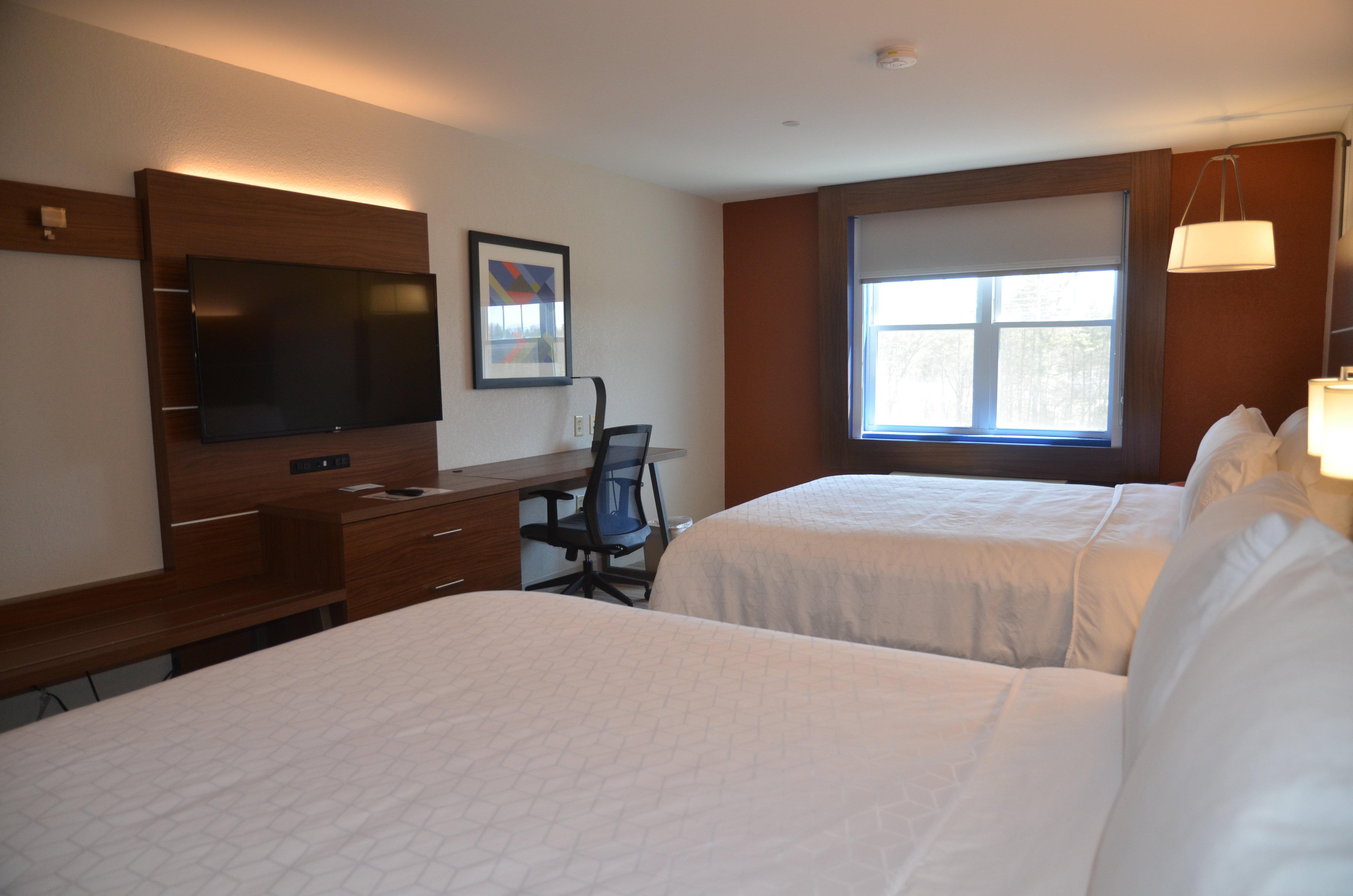 Holiday Inn Express Hotel & Suites Rochester By Ihg Εξωτερικό φωτογραφία