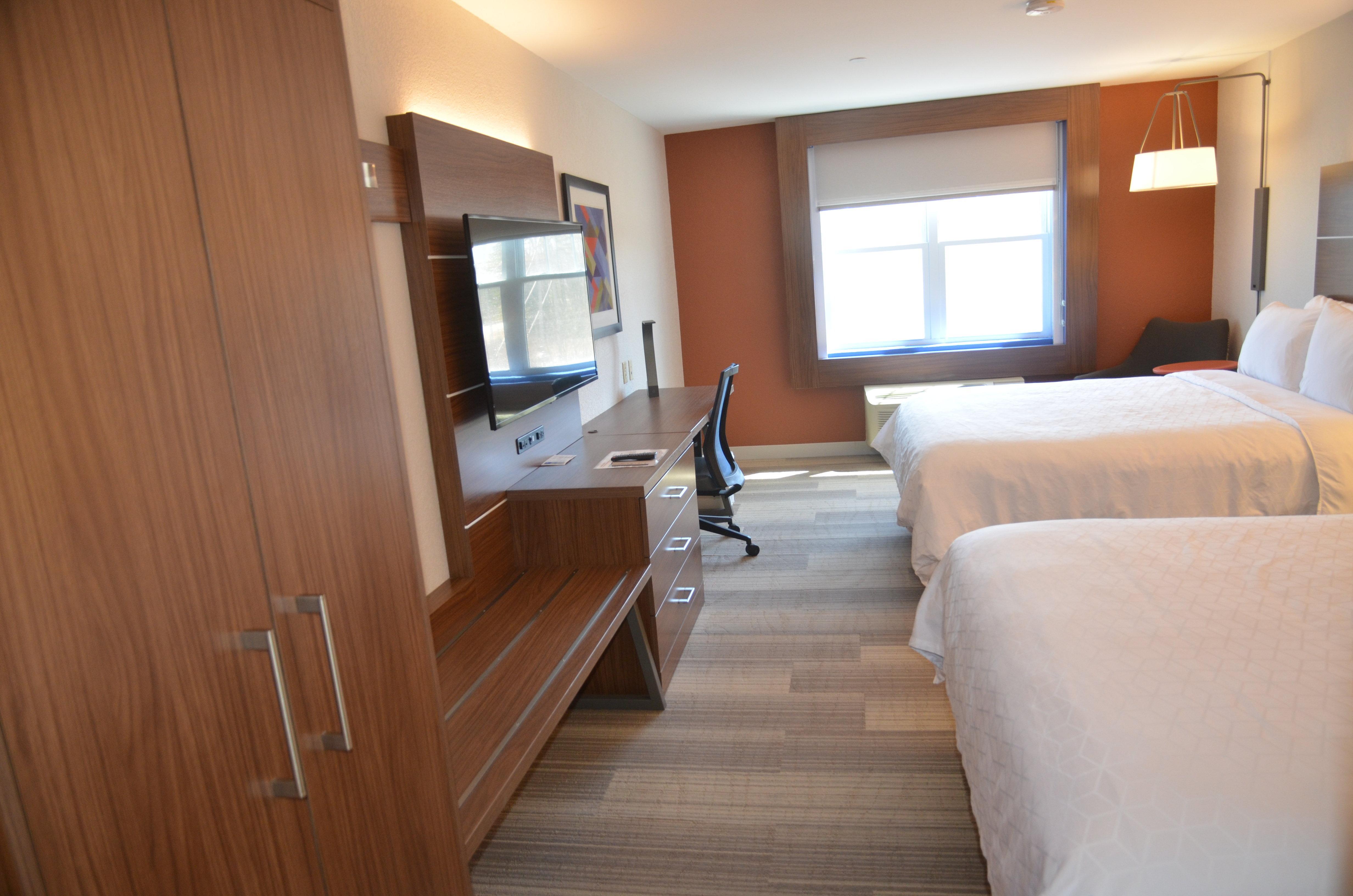 Holiday Inn Express Hotel & Suites Rochester By Ihg Εξωτερικό φωτογραφία
