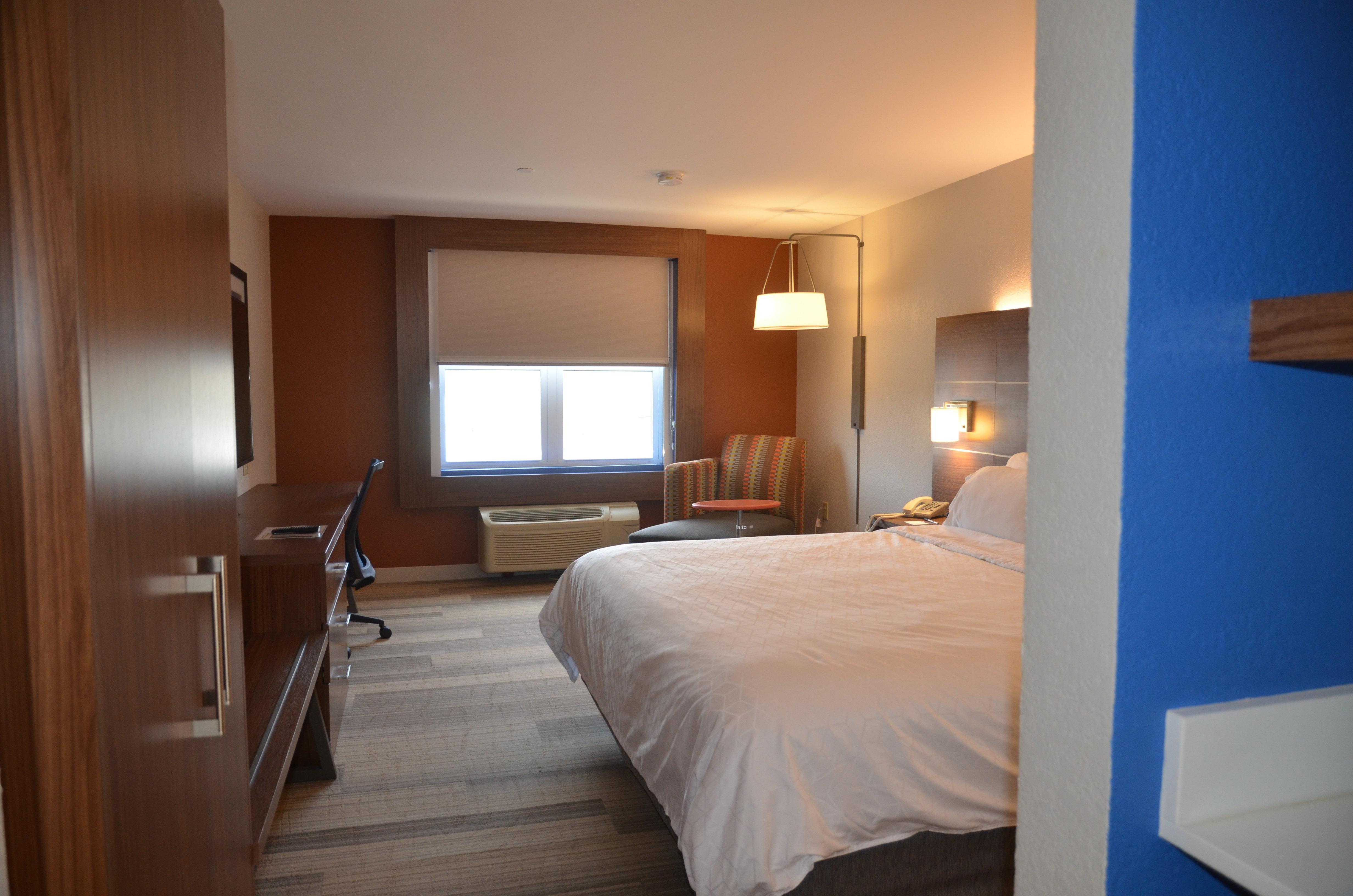 Holiday Inn Express Hotel & Suites Rochester By Ihg Εξωτερικό φωτογραφία